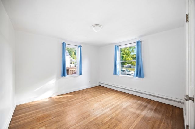 62 Haumont Ter, Springfield, MA 01104