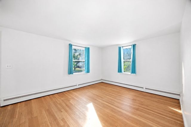 62 Haumont Ter, Springfield, MA 01104
