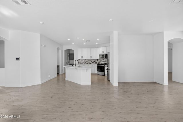 2969 S Martingale Road, Gilbert, AZ 85295