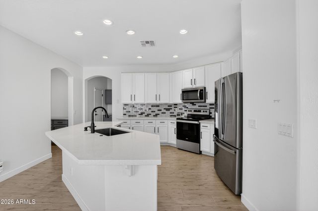 2969 S Martingale Road, Gilbert, AZ 85295