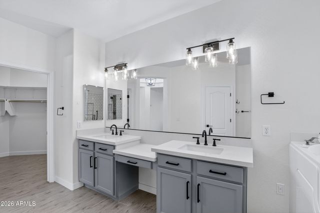 2969 S Martingale Road, Gilbert, AZ 85295