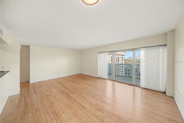 2401 BAYSHORE BOULEVARD 1007, Tampa, FL 33629