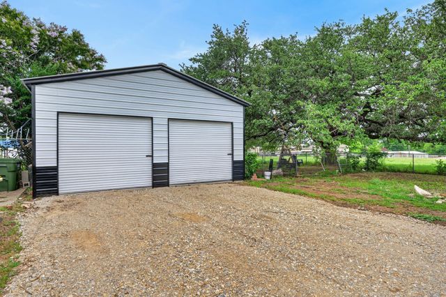 110 W Brown Street, Lipan, TX 76462