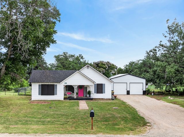 110 W Brown Street, Lipan, TX 76462