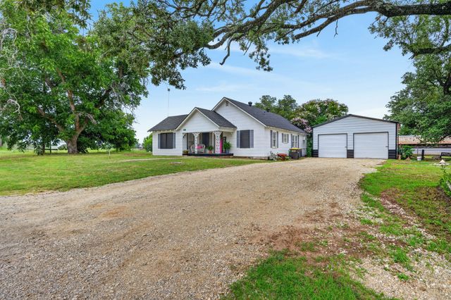110 W Brown Street, Lipan, TX 76462