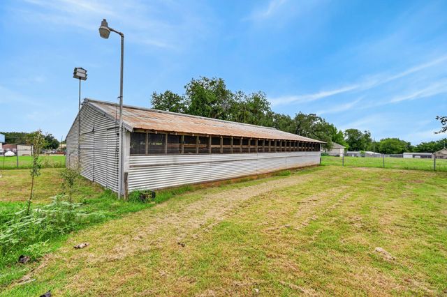 110 W Brown Street, Lipan, TX 76462