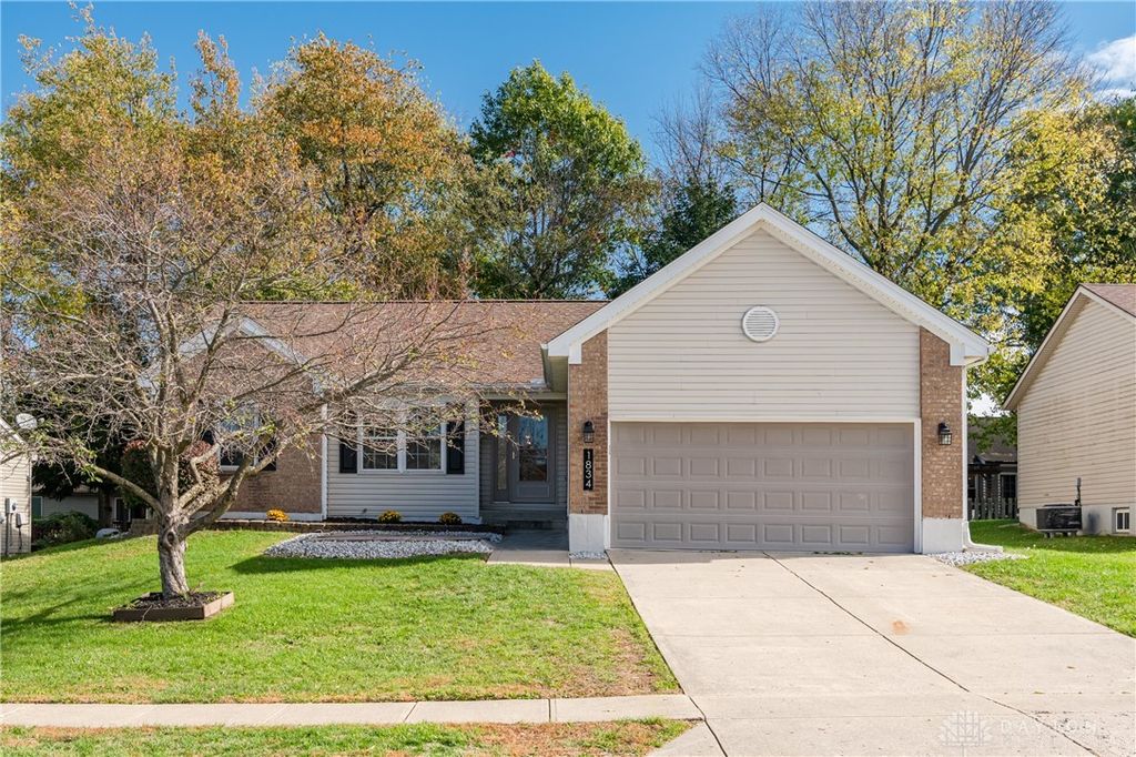 1834 Mellow Drive, Miamisburg, OH 45342