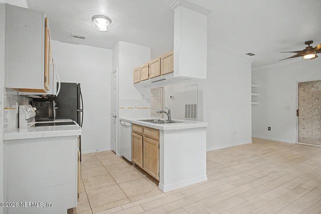 130 VERACRUZ Drive 718, Ponte Vedra Beach, FL 32082