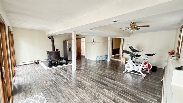 83 Ash St, Spencer, MA 01265