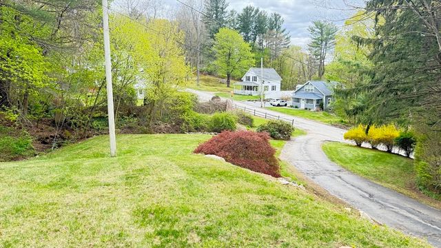 83 Ash St, Spencer, MA 01265