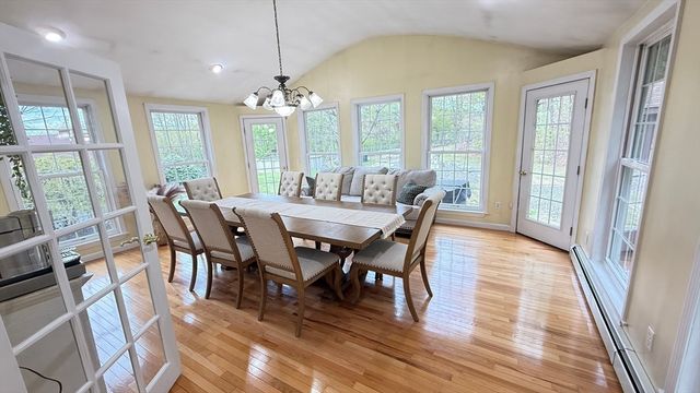 83 Ash St, Spencer, MA 01265