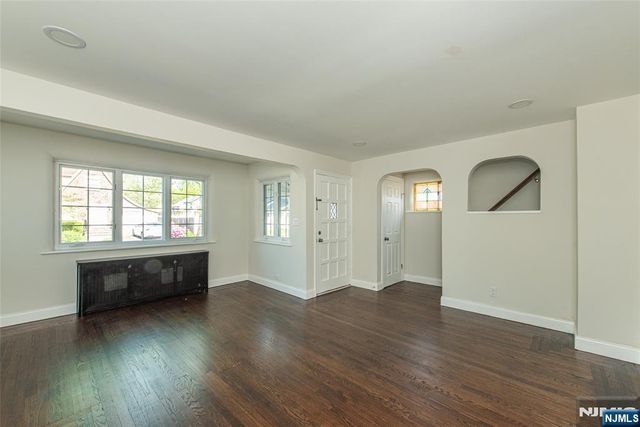 1019 Haddon Place, Teaneck, NJ 07666