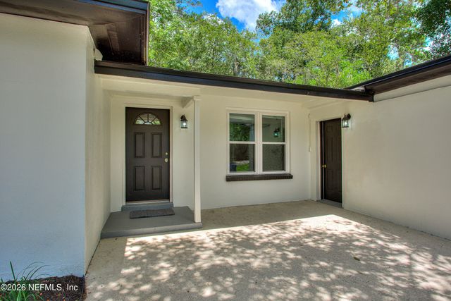 7227 WENDY Circle, Jacksonville, FL 32211
