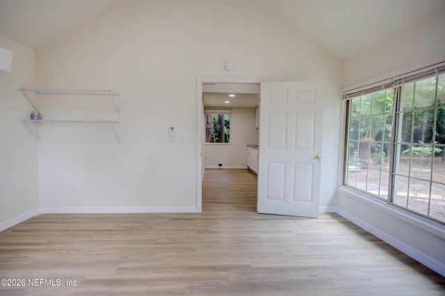 7227 WENDY Circle, Jacksonville, FL 32211