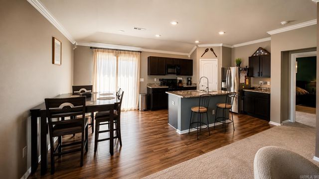 4081 Kings River Trl, Bauxite, AR 72011