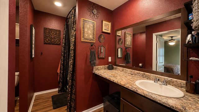 4081 Kings River Trl, Bauxite, AR 72011