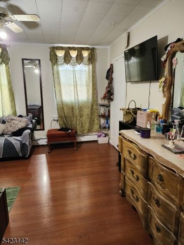 416 Walnut St 3, Newark City, NJ 07105