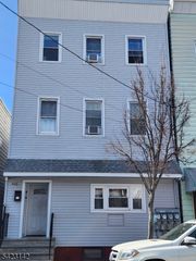 416 Walnut St 3, Newark City, NJ 07105