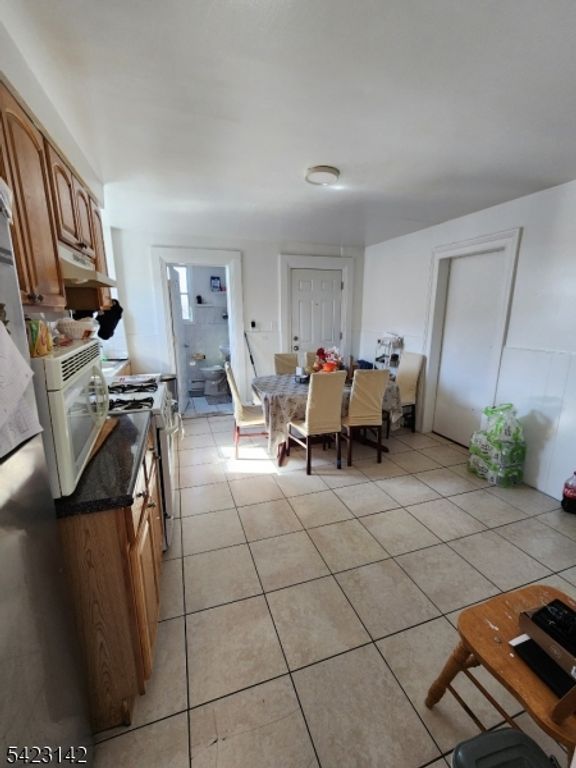 416 Walnut St 3, Newark City, NJ 07105 — photo 3