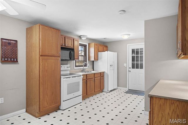 401 Georgia Street, Bethalto, IL 62010