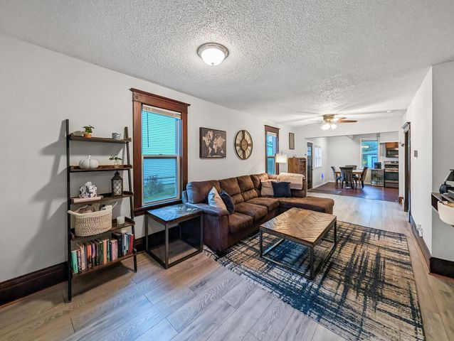 1532 Monroe Street NE, Minneapolis, MN 55413