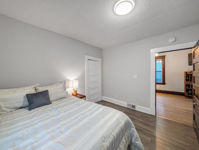 1532 Monroe Street NE, Minneapolis, MN 55413
