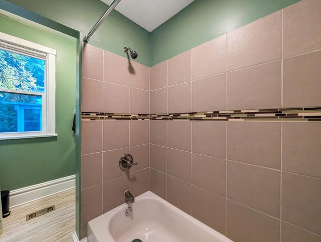 1532 Monroe Street NE, Minneapolis, MN 55413