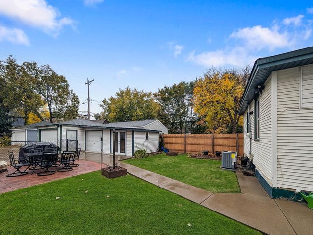 1532 Monroe Street NE, Minneapolis, MN 55413