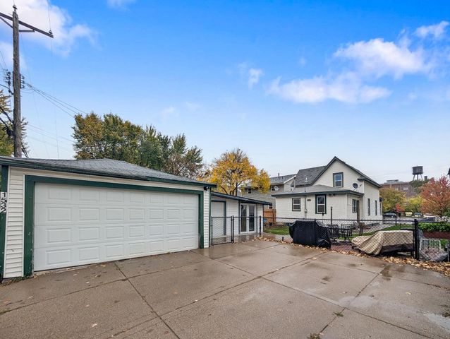 1532 Monroe Street NE, Minneapolis, MN 55413