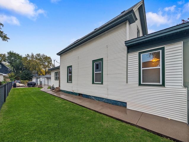 1532 Monroe Street NE, Minneapolis, MN 55413