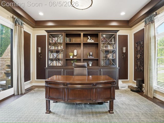 55951 Ashbrooke Drive W, Shelby Charter Township, MI 48316