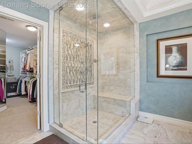 55951 Ashbrooke Drive W, Shelby Charter Township, MI 48316