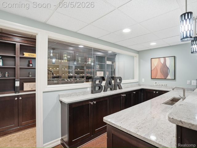 55951 Ashbrooke Drive W, Shelby Charter Township, MI 48316