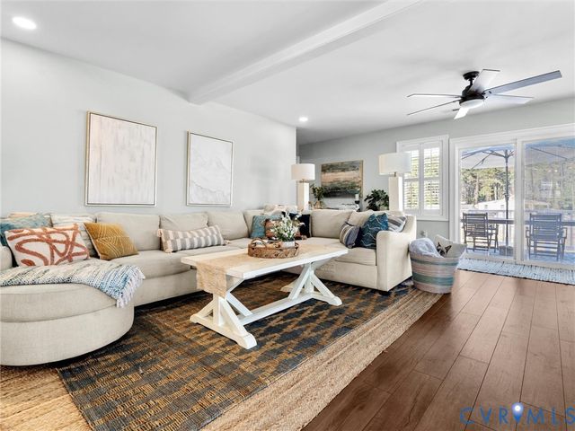 84 New Little St, North, VA 23128