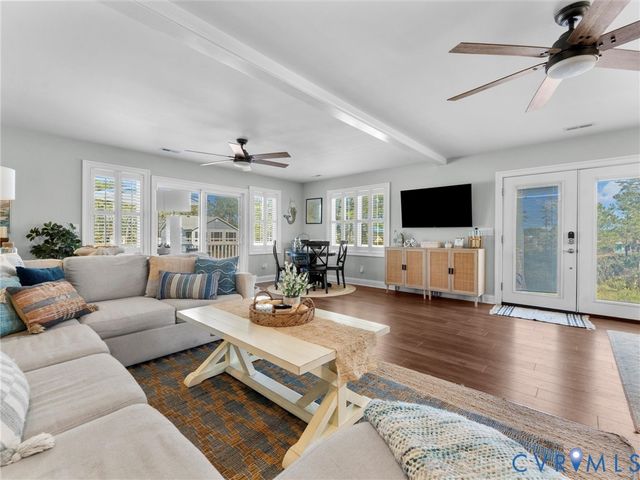84 New Little St, North, VA 23128