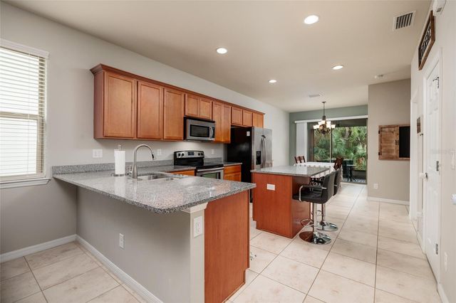 6408 YELLOW BUCKEYE DRIVE, Riverview, FL 33578