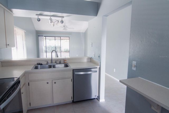 8418 LAURELON PLACE, Temple Terrace, FL 33637