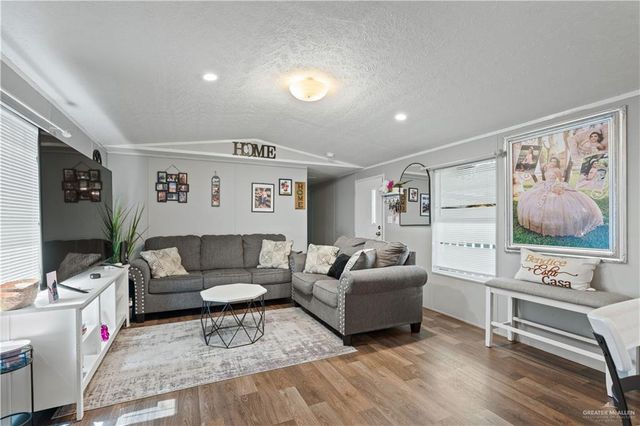 321 Felicidad Avenue, Donna, TX 78537