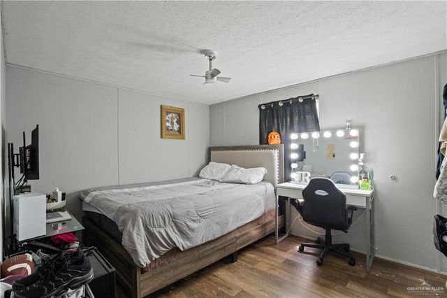 321 Felicidad Avenue, Donna, TX 78537