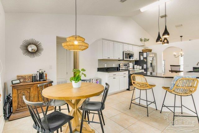 5217 Choctaw Ave, Pensacola, FL 32507