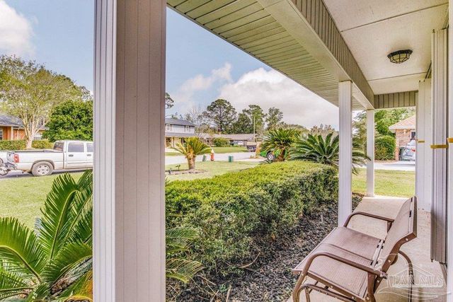 5217 Choctaw Ave, Pensacola, FL 32507