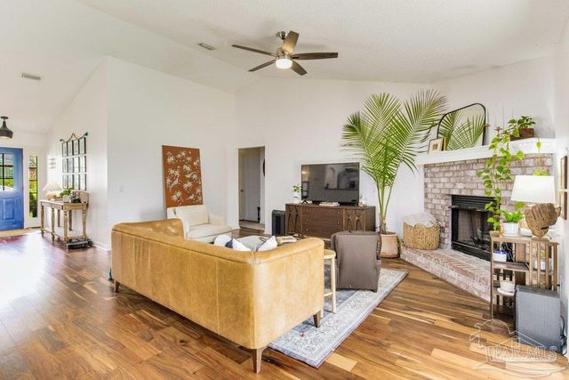 5217 Choctaw Ave, Pensacola, FL 32507