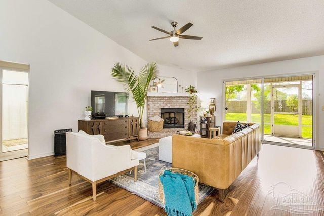 5217 Choctaw Ave, Pensacola, FL 32507