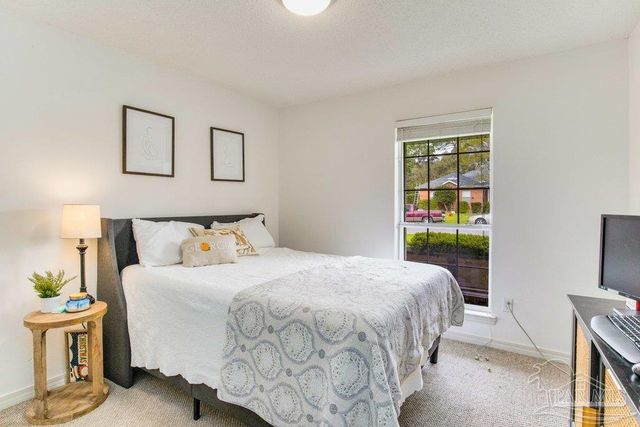 5217 Choctaw Ave, Pensacola, FL 32507