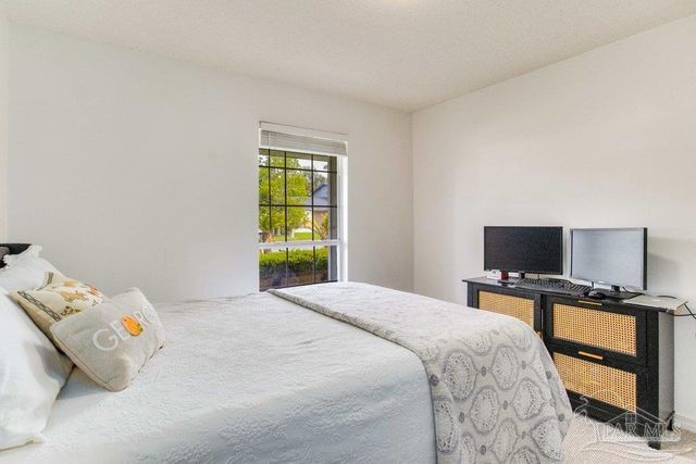 5217 Choctaw Ave, Pensacola, FL 32507