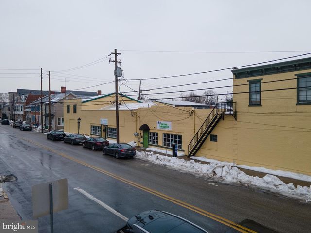 159 N HANOVER ST, Carlisle, PA 17013