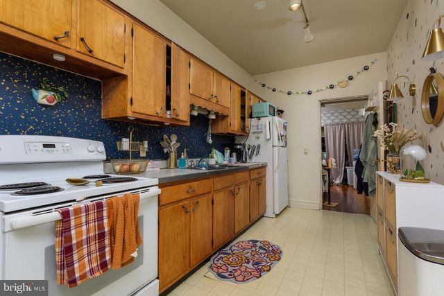 159 N HANOVER ST, Carlisle, PA 17013