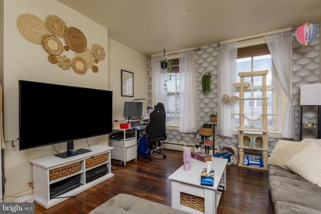 159 N HANOVER ST, Carlisle, PA 17013