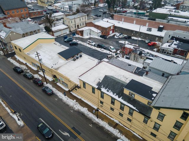 159 N HANOVER ST, Carlisle, PA 17013