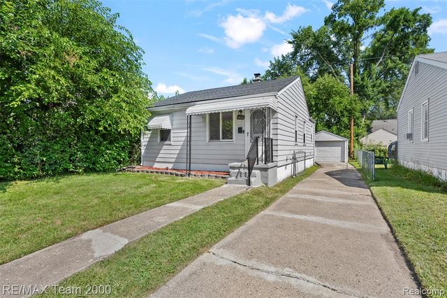 34080 Harroun Street, Wayne, MI 48184